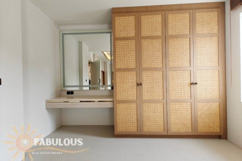 Villa in Kathu, Thailand 4 bedrooms № 124343 - photo 9
