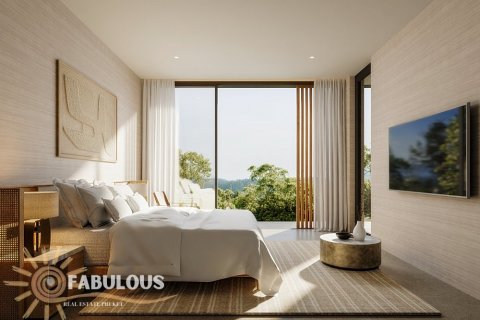 Villa in Phuket, Thailand 3 bedrooms № 124348 - photo 2