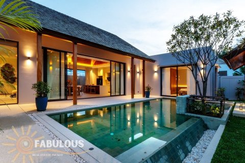 Вилла в Пхукете, Таиланд с 3 спальнями  № 124346 - фото 1