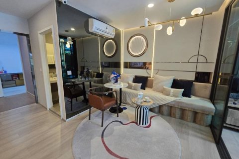 Condo in Khlong Toei, Bangkok, Thailand, 1 bedroom  № 100623 - photo 4