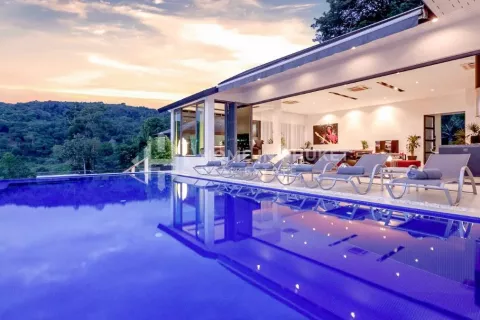 Дом в Патонге, Таиланд с 6 спальнями  № 131236 - фото 3