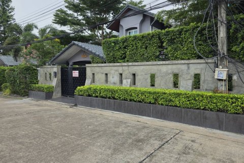 Вилла в Паттайе, Таиланд с 3 спальнями  № 130461 - фото 3