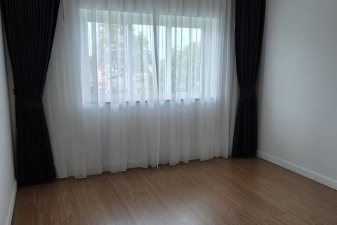 Вилла в Паттайе, Таиланд с 3 спальнями  № 130461 - фото 4