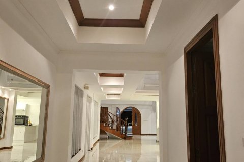 Вилла в Паттайе, Таиланд с 5 спальнями  № 130457 - фото 24