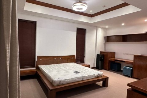 Вилла в Паттайе, Таиланд с 5 спальнями  № 130457 - фото 18