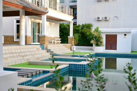 Вилла в Паттайе, Таиланд с 5 спальнями  № 130457 - фото 4