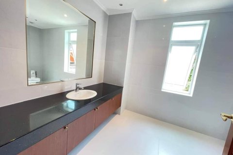 Villa à Pattaya, Thaïlande 5 chambres № 130457 - photo 28