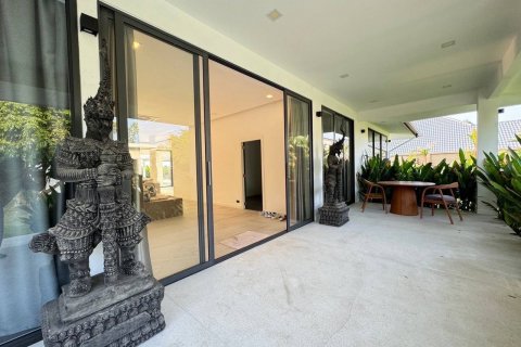 Villa à Pattaya, Thaïlande 4 chambres № 130459 - photo 3