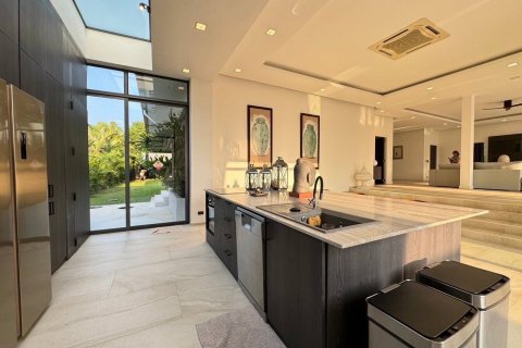 Villa à Pattaya, Thaïlande 4 chambres № 130459 - photo 5