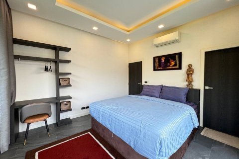 Вилла в Паттайе, Таиланд с 4 спальнями  № 130459 - фото 13