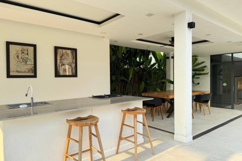 Вилла в Паттайе, Таиланд с 4 спальнями  № 130459 - фото 16