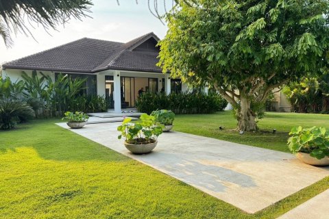 Вилла в Паттайе, Таиланд с 4 спальнями  № 130459 - фото 7