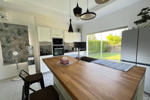 Вилла в Хуа Хине, Таиланд с 3 спальнями  № 133005 - фото 4