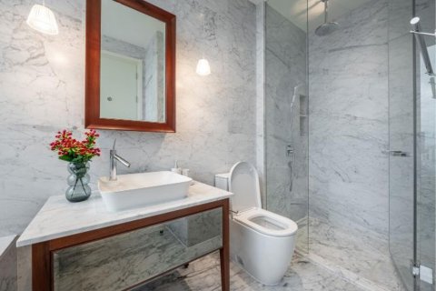 Кондоминиум с 2 спальнями в Ваттхане, Бангкок, Таиланд № 123687 - фото 2