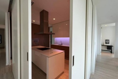 Кондоминиум с 3 спальнями в Патхум Ване, Бангкок, Таиланд № 123691 - фото 6