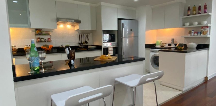 Кондоминиум с 3 спальнями в Ваттхане, Бангкок, Таиланд № 123693