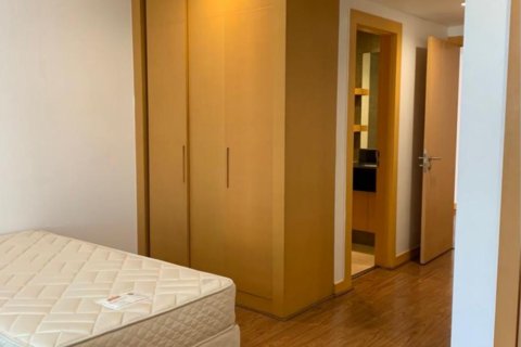 Кондоминиум с 3 спальнями в Ваттхане, Бангкок, Таиланд № 123693 - фото 7