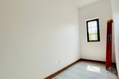 Maison à Hang Dong, Thaïlande 3 chambres № 125765 - photo 17