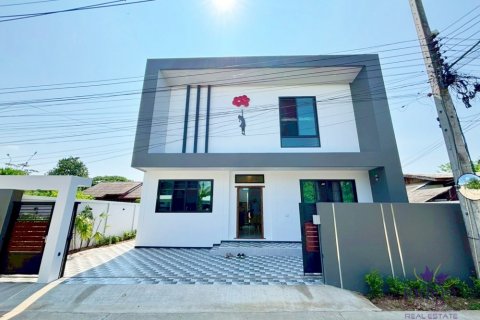 Maison à Hang Dong, Thaïlande 3 chambres № 125765 - photo 1