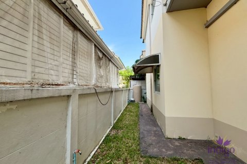 Дом в Сарафи, Таиланд с 3 спальнями  № 125764 - фото 13