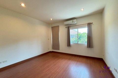 Дом в Сарафи, Таиланд с 3 спальнями  № 125764 - фото 8