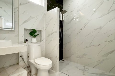 Дом в Сарафи, Таиланд с 6 спальнями  № 125766 - фото 16