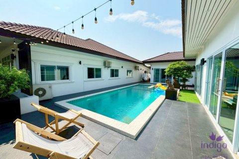 Дом в Сарафи, Таиланд с 6 спальнями  № 125766 - фото 2