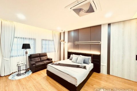 Maison à Pattaya, Thaïlande 3 chambres № 125761 - photo 18