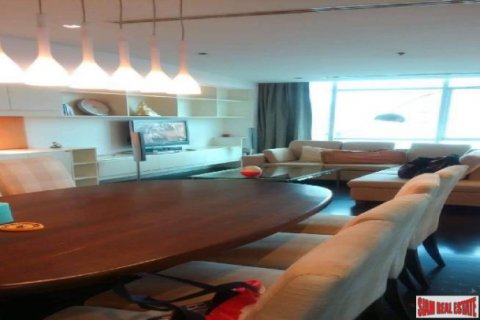 Apartment in Thonburi, Bangkok, Thailand 2 bedrooms № 132111 - photo 4