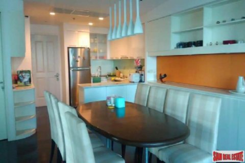 Apartment in Thonburi, Bangkok, Thailand 2 bedrooms № 132111 - photo 7