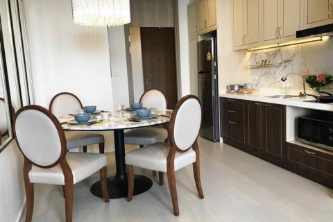 Condo in Bangkok, Thailand, 1 bedroom  № 125950 - photo 3