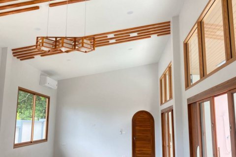 Villa à Surat Thani, Thaïlande 3 chambres № 125945 - photo 8