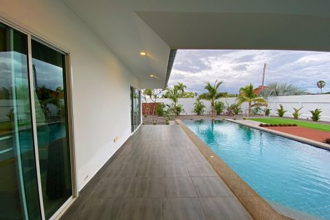 Дом в Хуа Хине, Таиланд с 3 спальнями  № 125454 - фото 13