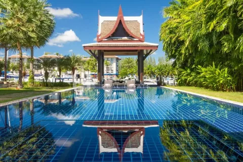 Дом в Пхукете, Таиланд с 5 спальнями  № 131178 - фото 1