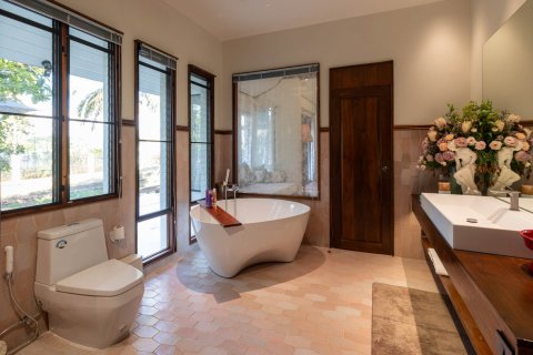 Villa in Chiang Mai, Thailand 5 bedrooms № 126308 - photo 18