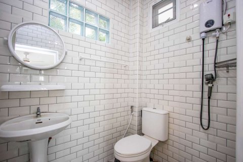 Дом в Чиангмае, Таиланд с 5 спальнями  № 126299 - фото 3