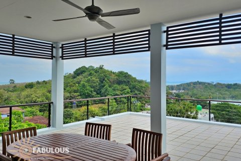 Кондоминиум с 2 спальнями в Паклоке, Таиланд № 124335 - фото 5