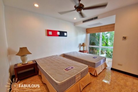 Кондоминиум с 2 спальнями в Паклоке, Таиланд № 124335 - фото 15