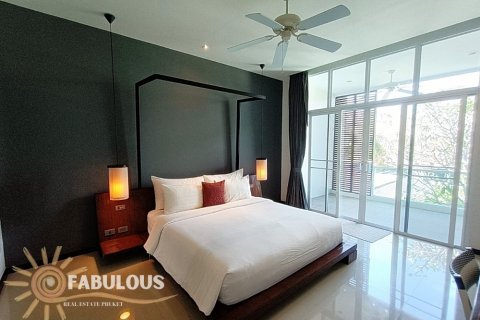 Villa in Phuket, Thailand 3 bedrooms № 124338 - photo 16