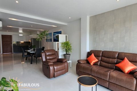 Condo in Kathu, Thailand, 2 bedrooms  № 124334 - photo 10