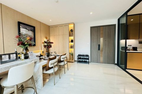 Дуплекс в Бангкоке, Таиланд с 3 спальнями  № 100924 - фото 8