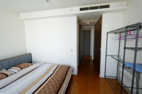 Кондоминиум с 3 спальнями в Кхлонг Сане, Бангкок, Таиланд № 123732 - фото 25