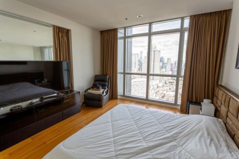 Кондоминиум с 3 спальнями в Кхлонг Сане, Бангкок, Таиланд № 123732 - фото 20