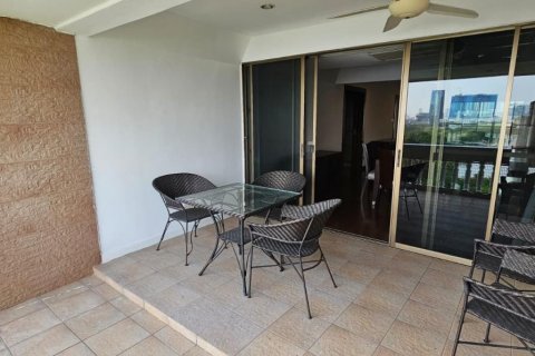 Кондоминиум с 3 спальнями в Клонг Тоэй, Бангкок, Таиланд № 123728 - фото 7