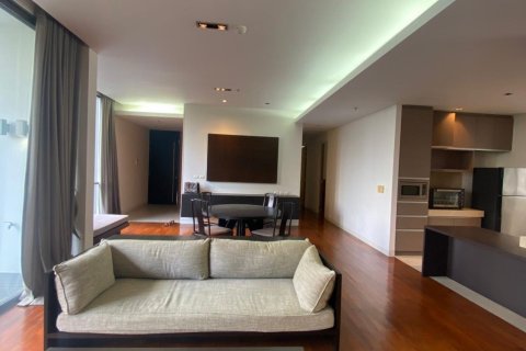 Condo in Khlong Toei, Bangkok, Thailand, 2 bedrooms  № 123729 - photo 7