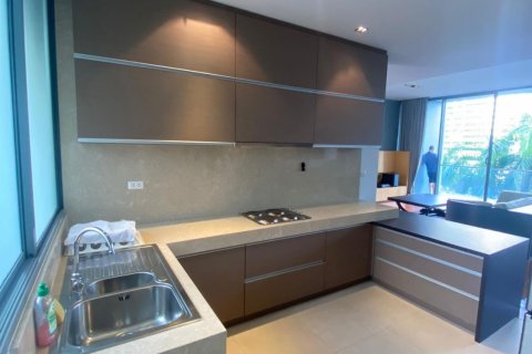 Condo in Khlong Toei, Bangkok, Thailand, 2 bedrooms  № 123729 - photo 11