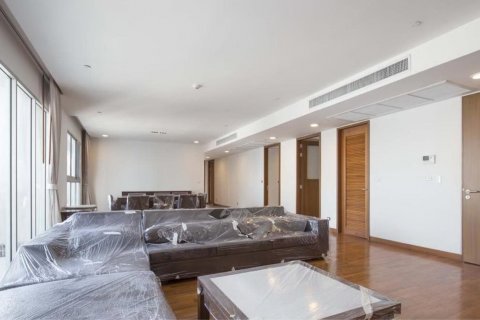 Кондоминиум с 4 спальнями в Ваттхане, Бангкок, Таиланд № 123727 - фото 8