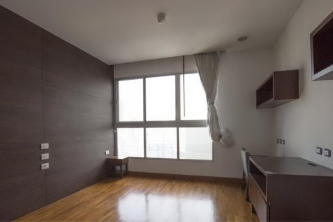 Кондоминиум с 4 спальнями в Ваттхане, Бангкок, Таиланд № 123727 - фото 2