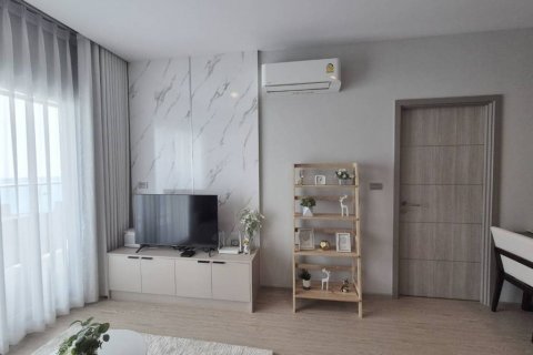 Condo in Chon Buri, Thailand, 2 bedrooms № 105208 - photo 3