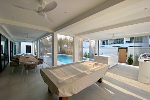 House in Hua Hin, Thailand 4 bedrooms № 125095 - photo 5